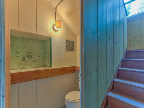 1046 Balboa Ave, Del Monte Park CA  93950-2102 exterior