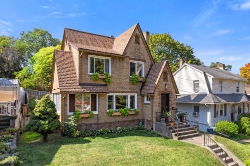 2416 Durbin St, Pittsburgh, PA 15205-4213