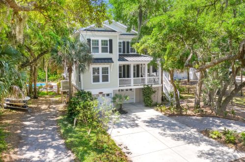6 Duck Ln, Isle Of Palms, SC 29451-2501