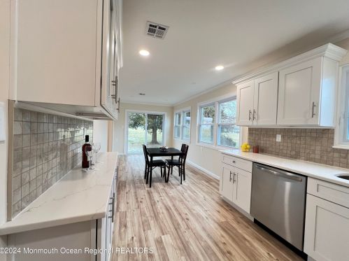 133 Central Blvd, Bricktown NJ  08724-2467 exterior