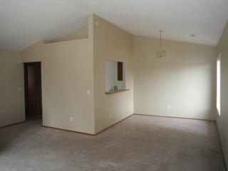 531 Perry St, Kennewick WA  99336-2689 exterior