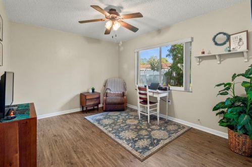 6373 Woodland Blvd, Pinellas Park FL  33781-4921 exterior