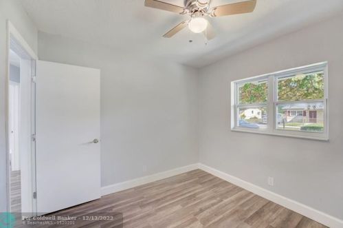 1485 1st Ct, Boynton Beach FL  33435-2609 exterior