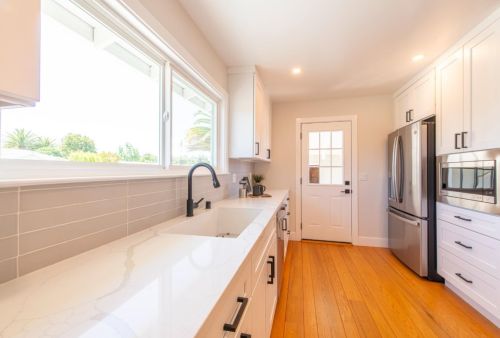 2020 Helena Way, Redwood City CA  94061-3311 exterior