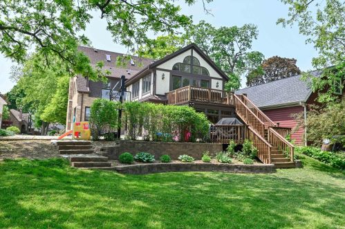 550 68, Milwaukee WI 53214-0016 exterior