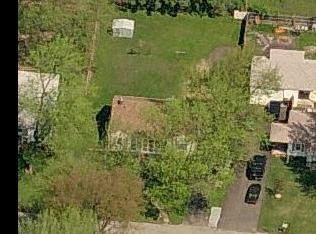 1008 62nd Pl, Gary, IN 46410-2932