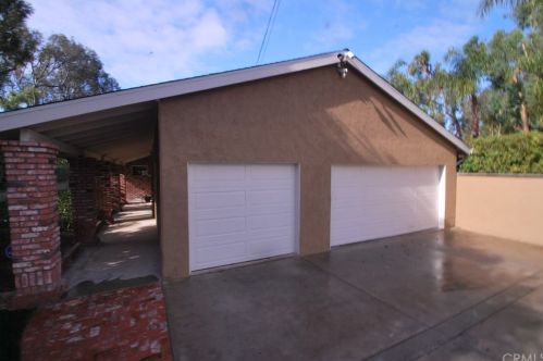 19381 Mesa Dr, Orange CA 92861-2313 exterior