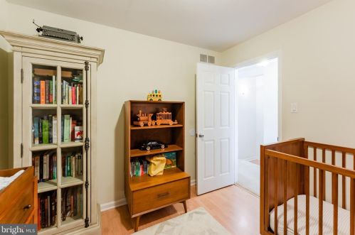 1231 Kater St, Philadelphia PA 19147-1817 exterior