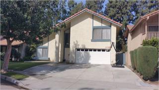 16517 Knoll Stone Cir, Artesia, CA 90703-2006
