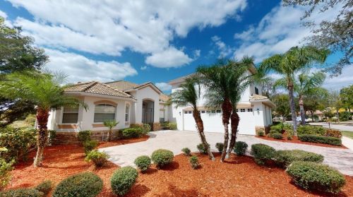 3744 Eagle Isle Cir, Kissimmee, FL 34746-1907