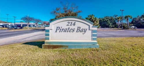 214 Miracle Strip Pkwy, Fort Walton Beach FL 32548-6651 exterior