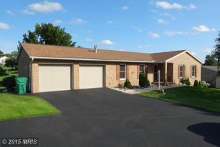 654 Kittatinny Dr, Chambersburg, PA 17202-9292
