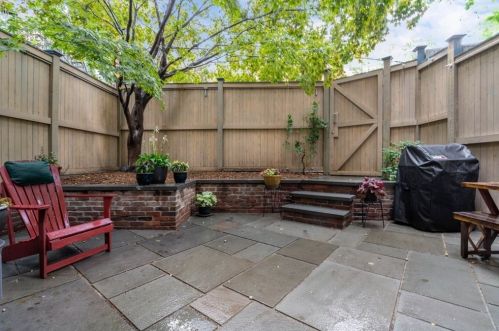 59 Rutland Sq, Boston, MA