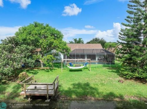 21044 Shady Vis Ln, Boca Raton FL  33428-1156 exterior