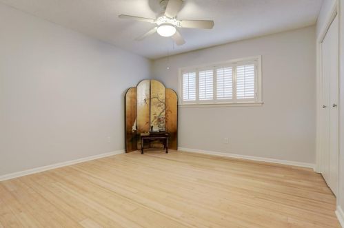 319 Barracuda Ave, Galveston TX 77550-3224 exterior