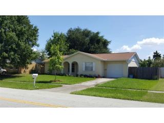 723 Royal Palm Dr, Kissimmee, FL 34743-9518