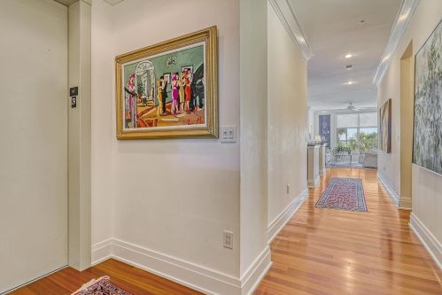 322 Cooper River Dr, Mount Pleasant SC  29464-1815 exterior