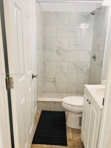 2637 9th Ct, Hialeah FL  33010-1223 exterior