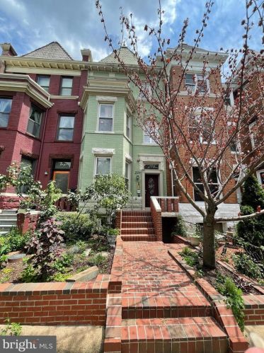 2129 1st St, Washington, DC 20001-1062