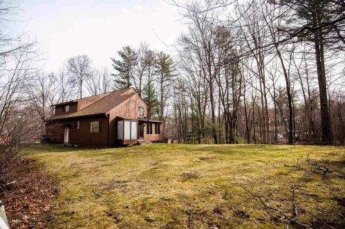 105 Lancaster Farm Rd, Salem, NH 03079-4823