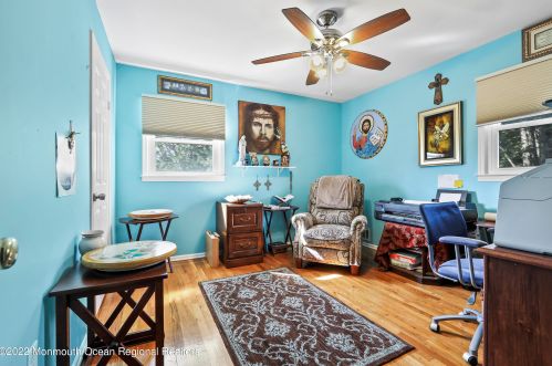 119 Heritage Dr, East Freehold NJ 07728-3185 exterior