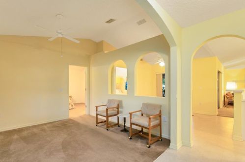 347 Colonade Ct, Kissimmee, FL 34758-3008
