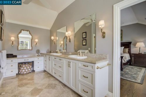 695 Blue Spruce Dr, Danville CA  94506-4525 exterior