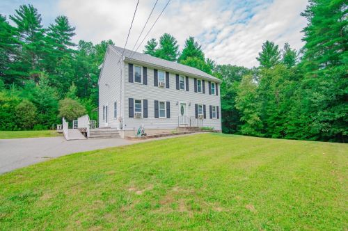 23 Smith Corner Rd, Newton, NH 03858-4008