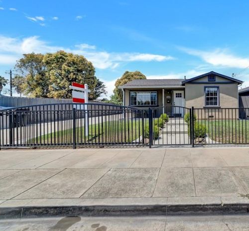 1613 Perry Ct, San Jose, CA 95116-1248