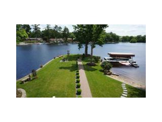 65 Island Dr, Coventry, RI 02816-6818