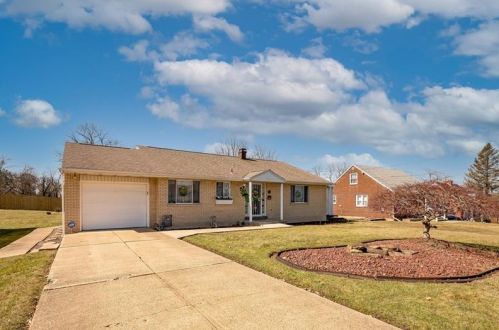 496 Lougeay Rd, Pittsburgh, PA 15235-4503
