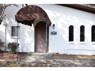 820 Park St, Lebanon OR  97355-3261 exterior