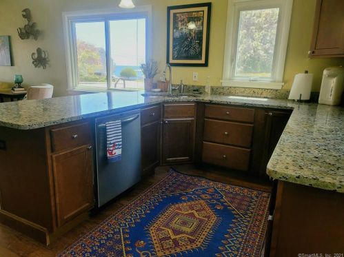 659 Pequot Ave, United States Coast Guard Ac CT  06320-4230 exterior