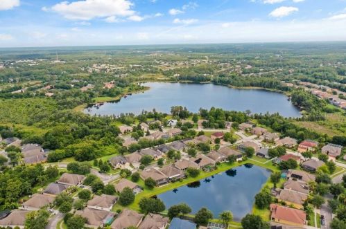 7229 Derwent Glen Cir, Land O Lakes, FL 34637-7534