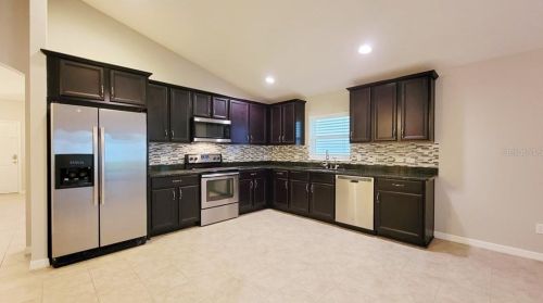 837 Maumee St, Orlando, FL 32828-5182