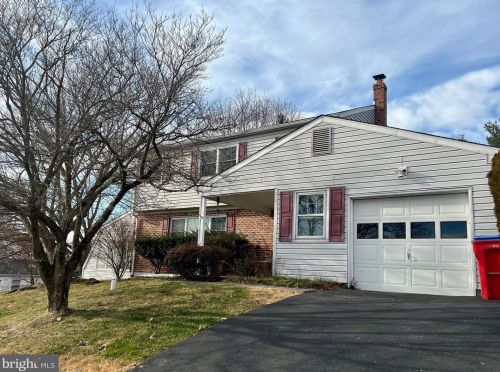 3102 Middle School Dr, Norristown, PA 19403-1706