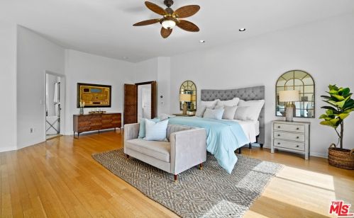 21630 Saddle Peak Rd, Topanga CA  90290-3414 exterior