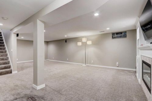 709 Westowne Ave, Waukesha WI  53188-2833 exterior