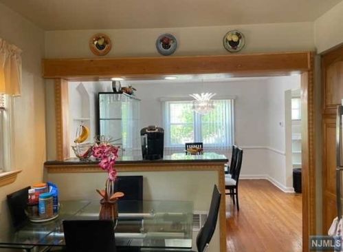 71 Jasper Ave, Teaneck NJ  07666-3816 exterior