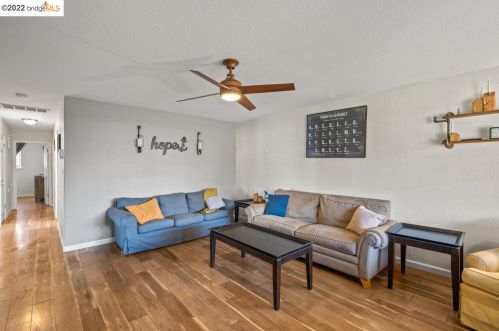 93 Bolton Rd, Oakley, CA 94561-2821