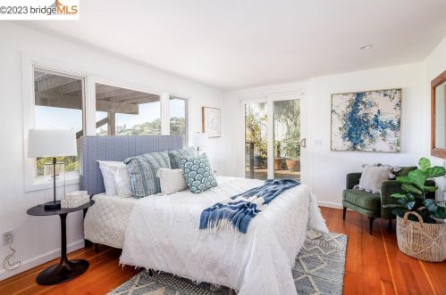 51 Chelton Ln, Oakland CA  94611-2514 exterior