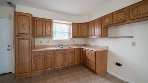 410 Rice St, Springfield OH 45505-3708 exterior