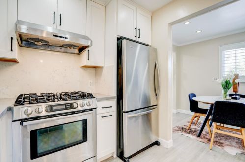 101 De Soto Way, San Bruno CA  94066-4719 exterior