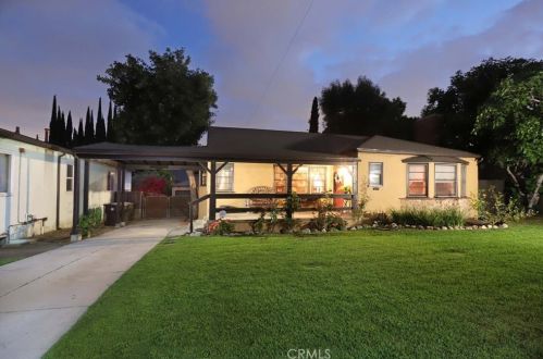1512 Glenwood Rd, Glendale, CA 91201-1906