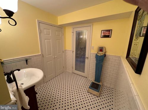 803 Hook Hill Rd, Richmond National Battlefiel VA  22835-3505 exterior