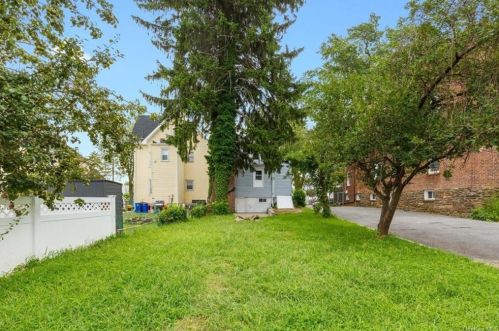 248 Terrace Ave, Mount Vernon NY  10550-1011 exterior