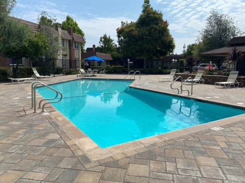 11259 Knott Ave, Cypress CA  90630-5401 exterior