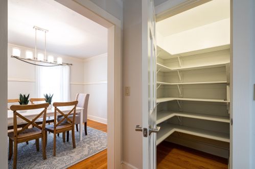 8219 Red Arrow Ct, Milwaukee WI 53213-3023 exterior