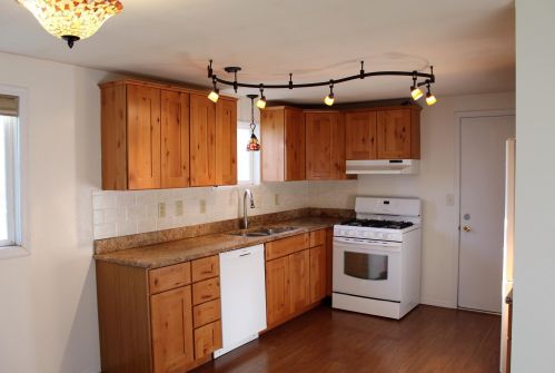 522 Sunrise Ave, Paynesville, MN 56362-1727