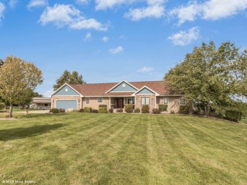 6305 Grimes St, Indianola, IA 50125-9531